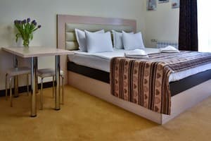 На Клинической (1 подъезд) 27