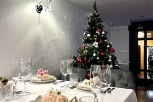 Senator Victory Square 13